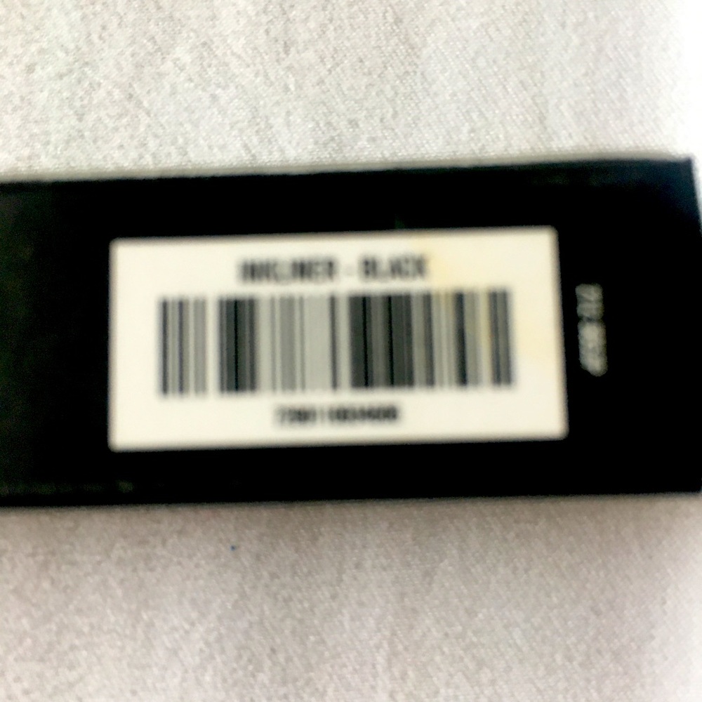 IL MAKIAGE BLACK-black liner